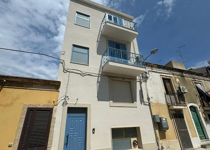 Apartment Sunset Brucoli