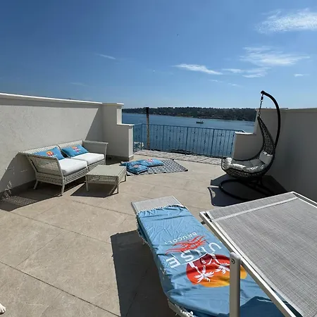 Sunset Apartment Brucoli